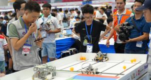 vong-quanh-the-gioi-chung-ket-robotacon-wro-2023