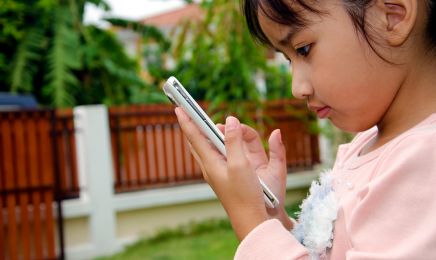 5 phương pháp cai nghiện điện thoại cho trẻ hiệu quả