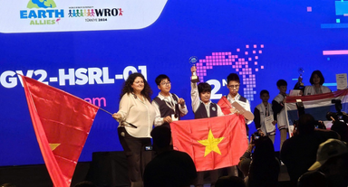 vong-quanh-the-gioi-doi-tuyen-viet-nam-thang-lon-tai-giai-dau-robotacon-wro-2024