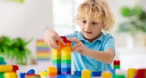 360-do-mykingdom-do-choi-thong-minh-cho-be-2-tuoi