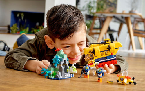 choi-cung-con-tuyen-tap-cac-bo-lego-cho-be-trai-4-tuoi-tro-len