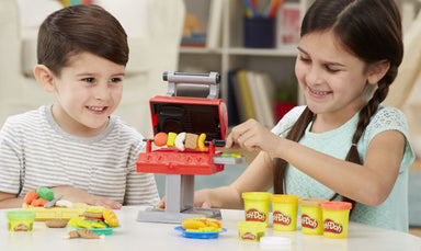 choi-cung-con-bo-suu-tap-bot-nan-cho-be-hieu-play-doh-tot-nhat