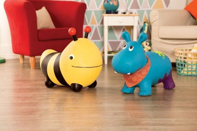 choi-cung-con-nhung-mon-do-choi-giup-be-phat-trien-the-chat-tot-nhat