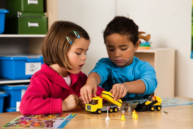 choi-cung-con-top-6-bo-do-choi-xep-hinh-lego-giao-duc-sang-tao