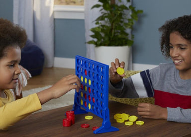 choi-cung-con-tro-choi-co-ca-ro-cho-be-tang-cuong-tri-nao