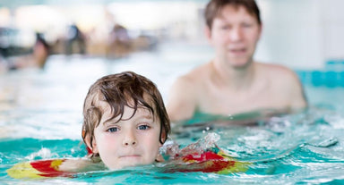 day-con-thong-minh-phuong-phap-day-boi-cho-tre-khong-so-nuoc-de-ap-dung