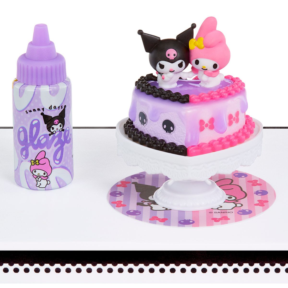 Sanrio-Themed Mini Cake Set – S2 MINIVERSE 547235-EUC