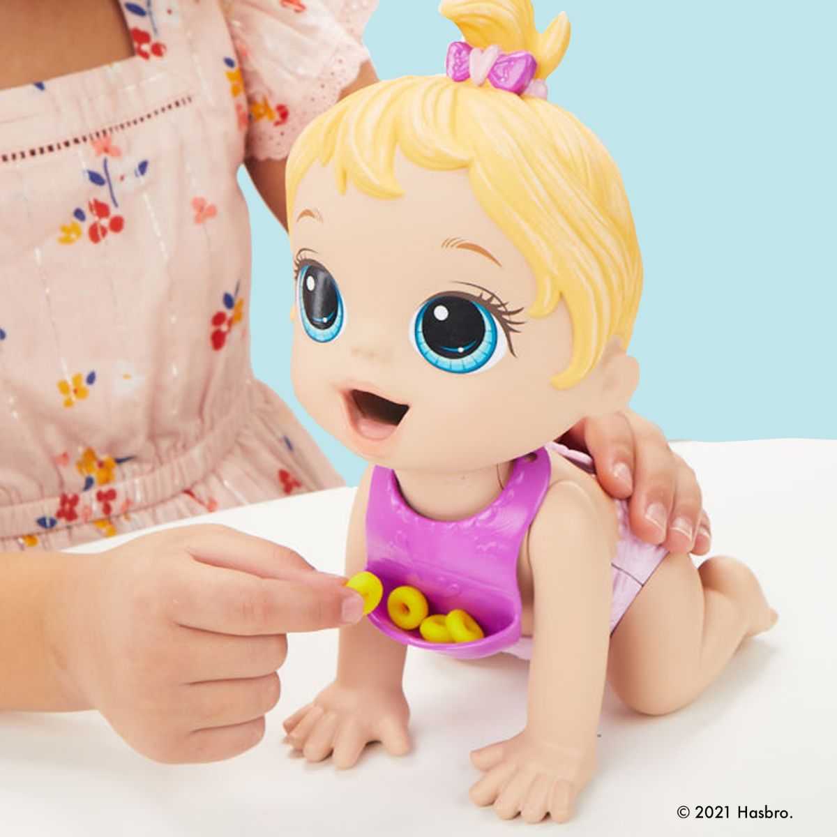Baby Lily learns to wean, new version BABY ALIVE F2617
