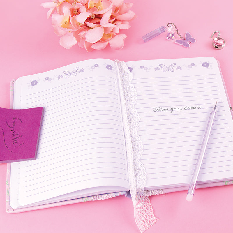 Sổ tay có khóa sắc màu tuổi thơ