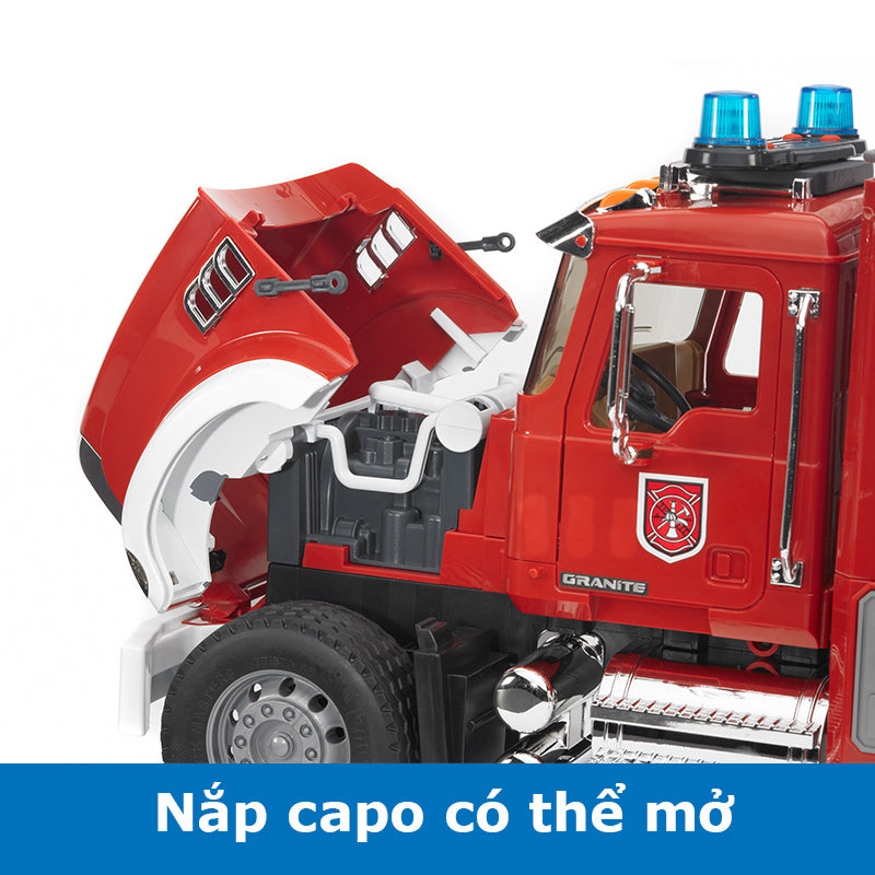 Xe cứu hỏa MACK Granite có thang và máy bơm nước BRUDER BRU02821