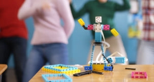 LEGO Education: Hành trình 40 năm gắn bó với việc học STEAM