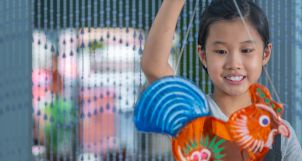 Trăng rằm cổ tích - Tặng quà bé thích cùng Hot Wheels