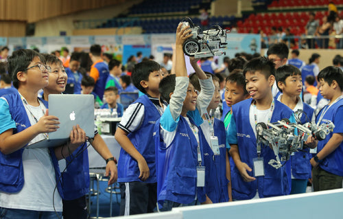 vong-quanh-the-gioi-hoc-sinh-viet-nam-dat-giai-cao-trong-cuoc-thi-world-robot-olympiad