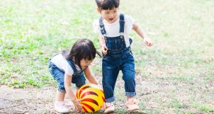 Những trò chơi vận động cho trẻ từ 0-3 tuổi thú vị