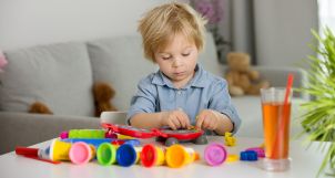 Mách bạn 3 cách bảo quản đất nặn Play Doh