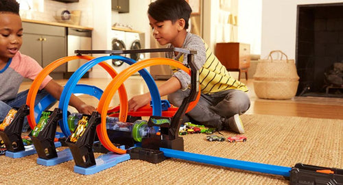 hom-nay-con-choi-gi-kham-pha-top-do-choi-hot-wheels-dang-mua-nhat-sang-tao-va-toc-do