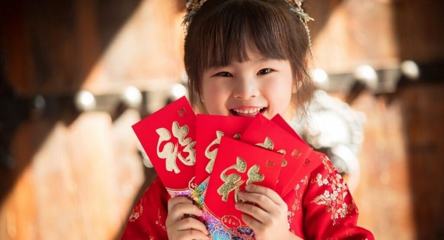 day-be-nhan-li-xi