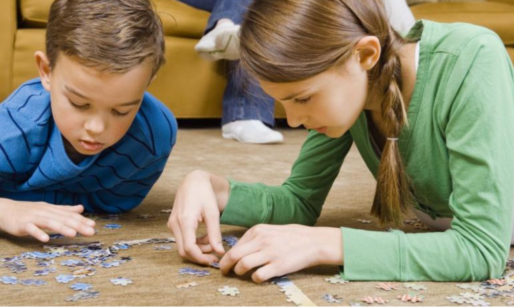 Những lý do ba mẹ nên chọn đồ chơi xếp hình cho bé