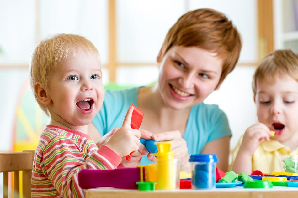Bạn muốn mua đồ chơi cho bé, hãy trả lời 5 câu hỏi này trước đã!