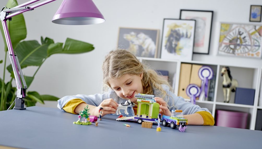 Xây dựng thế giới đầy sắc màu cho bé gái với các bộ lắp ráp LEGO Friends