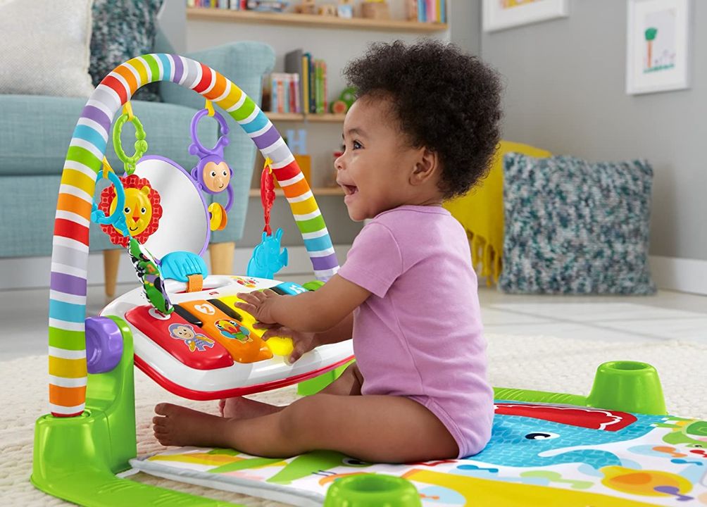 6 món đồ chơi tuyệt vời dành cho bé trong 12 tháng đầu đời