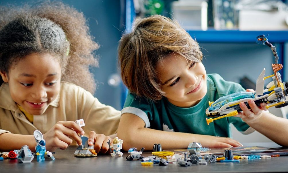 Thúc đẩy khả năng sáng tạo của bé với đồ chơi LEGO City Missions