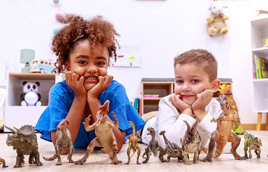 choi-cung-con-loi-ich-cua-do-choi-mo-hinh-khung-long-doi-voi-tre