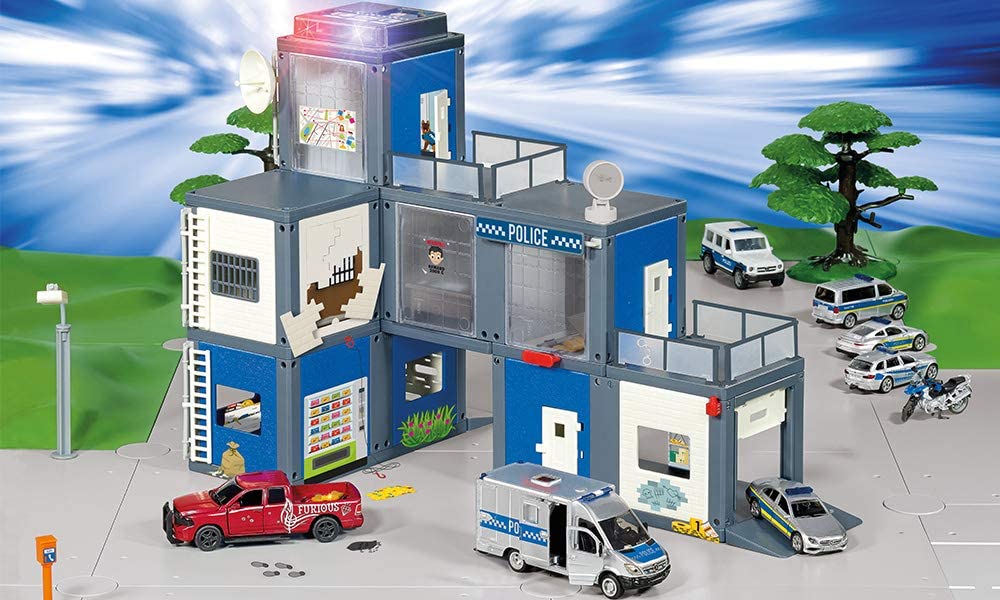 Cùng bé vi vu khám phá các địa điểm hấp dẫn với đồ chơi mô hình Siku