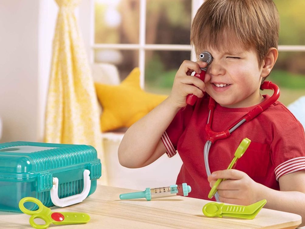 Những món đồ chơi kích thích trí thông minh của trẻ ba mẹ rất nên tham khảo