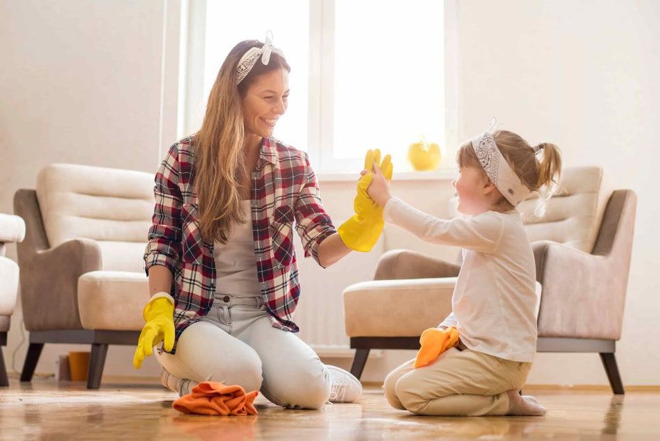 Mẹo hay để khích lệ bé giúp mẹ dọn dẹp nhà cửa đón Tết