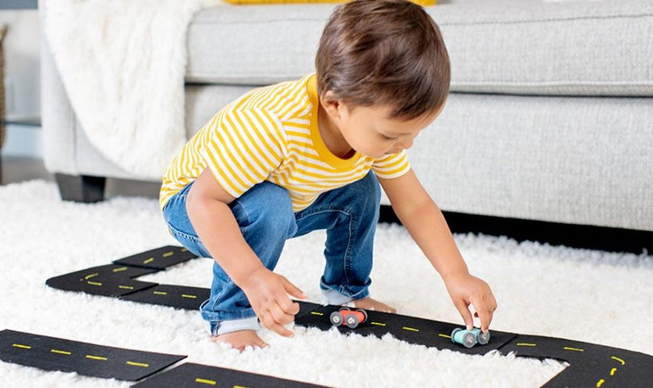 Những điều ba mẹ cần biết về kỹ năng vận động thô của trẻ
