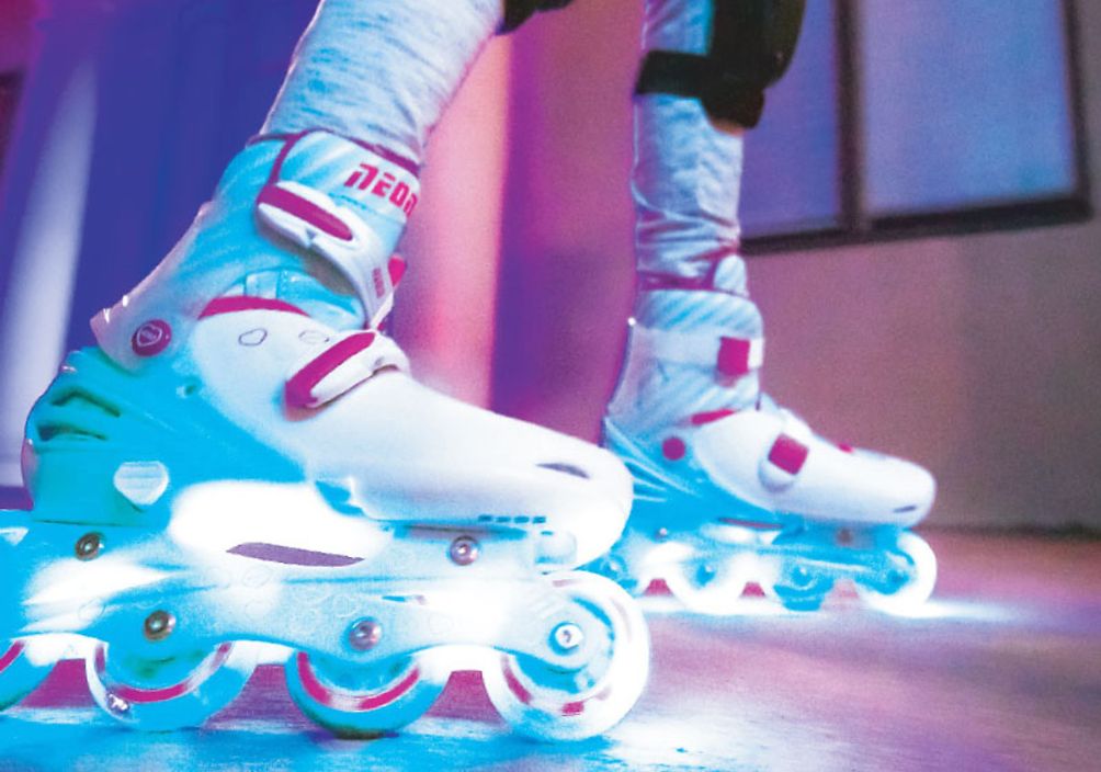 Hai mẫu giày trượt patin Yvolution xịn xò bé nào cũng mê