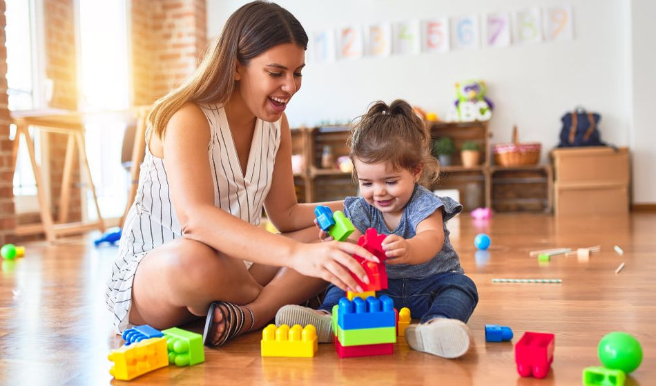 Cách áp dụng phương pháp Montessori cho trẻ 0 - 6 tuổi