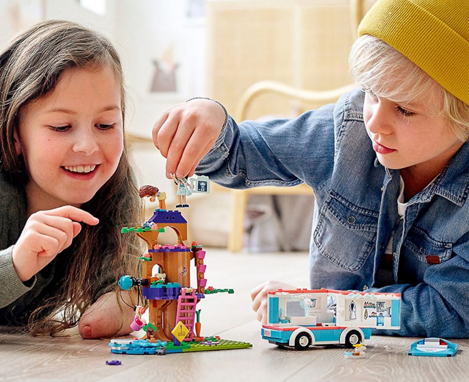 Gợi ý những món quà sinh nhật cho bé gái 6 tuổi trở lên đầy bất ngờ và thú vị