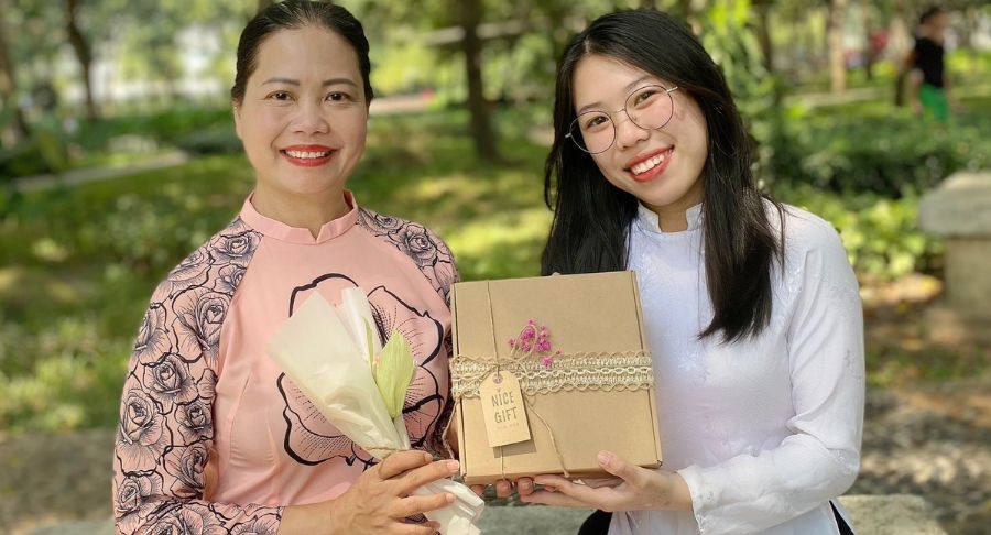 qua-20-11-cho-co-giao-duoi-200k