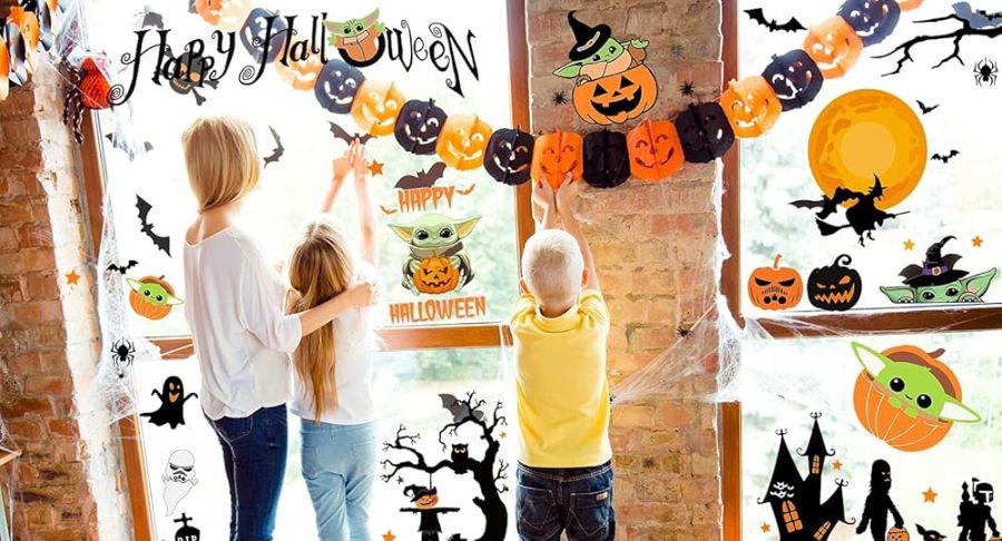 trang-tri-halloween-tren-cua-kinh-2025