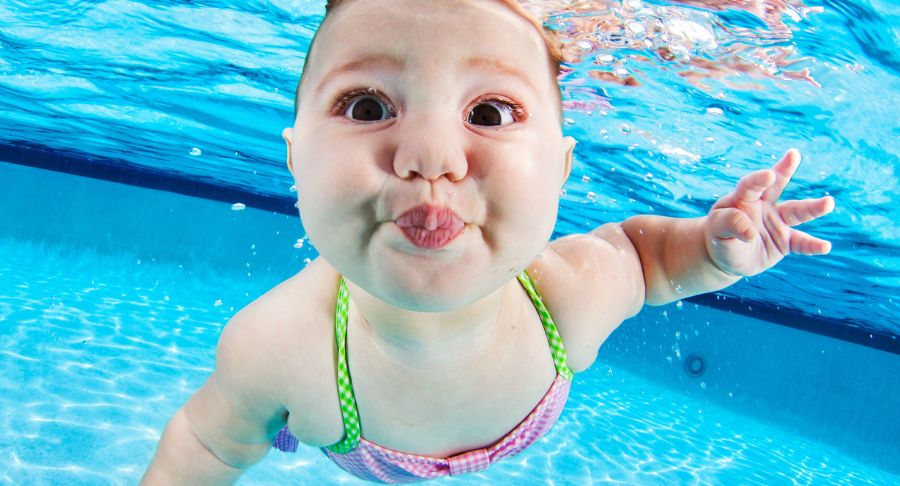 tre-may-tuoi-hoc-boi-duoc