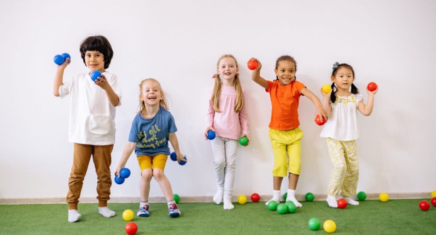 tro-choi-luyen-phan-xa-cho-be