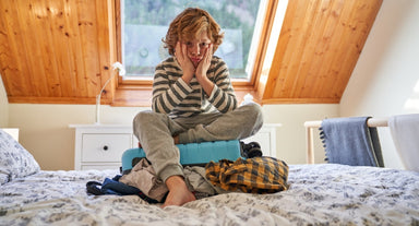 day-con-thong-minh-vali-du-lich-tre-em-cung-con-vi-vu-khap-chon