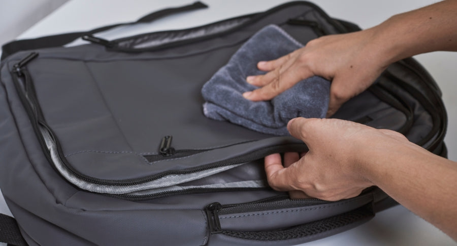 Mẹo vệ sinh balo và bảo quản sao cho đúng cách