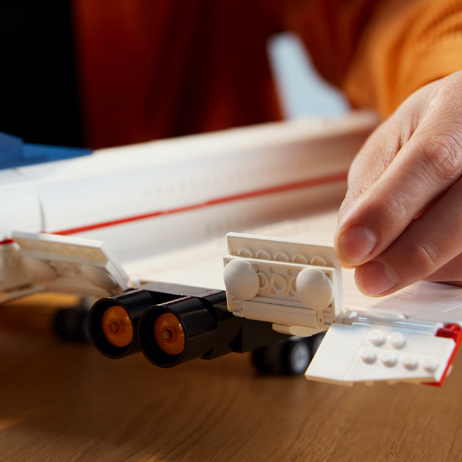 Đồ chơi lắp ráp Máy bay siêu thanh Concorde LEGO ADULTS 10318