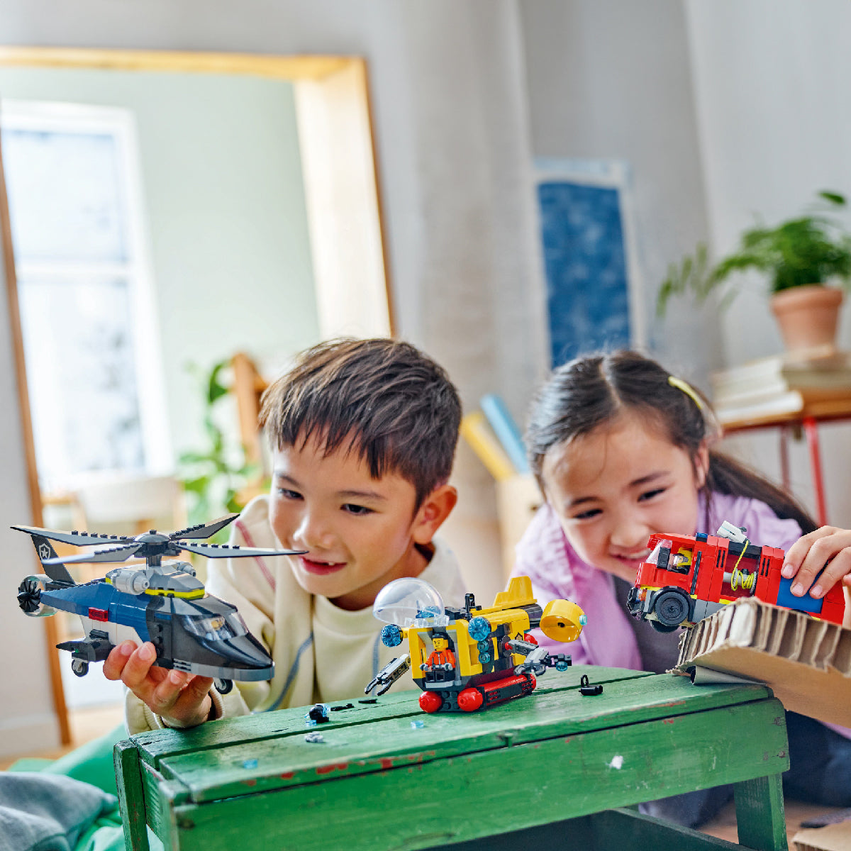 Đồ Chơi Lắp Ráp Máy Bay Trực Thăng, Xe Cứu Hỏa LEGO CITY 60462