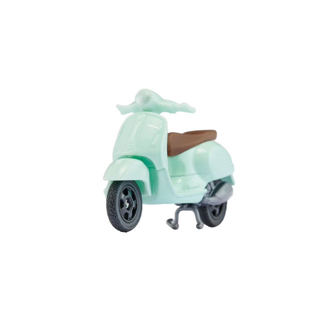 xe-vespa-125-gts-super-1296-01