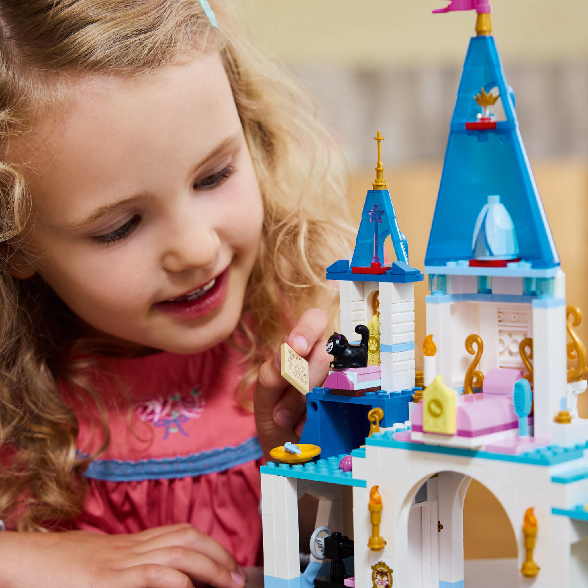 do-choi-lap-rap-laudai-va-xe-ngua-của-cinderella-lego-disney-princess-43275-010