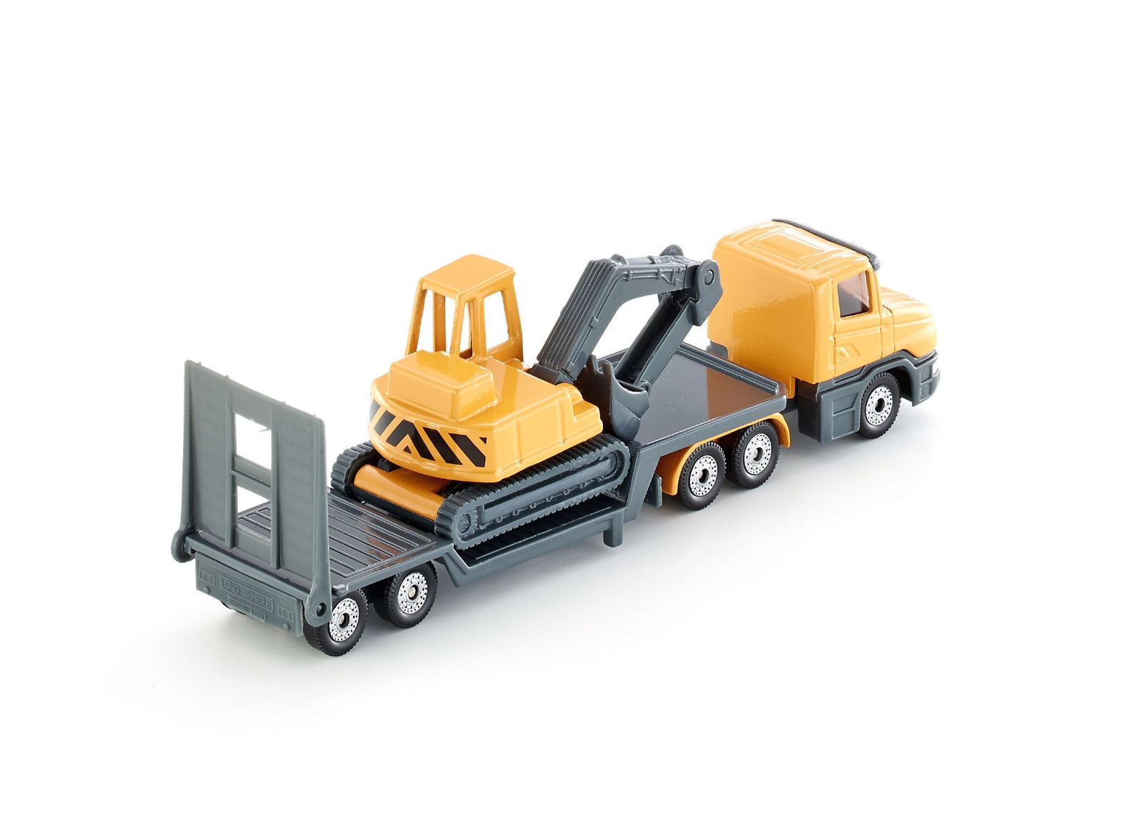 xe-tai-cho-xe-xuc-1611-03