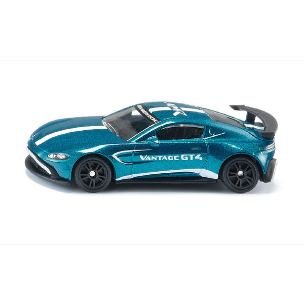 xe-aston-martin-vantage-gt4-1577-02