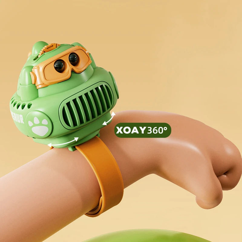 Quạt treo 3 cấp độ ( khủng long) PEEK A BOO MT638385