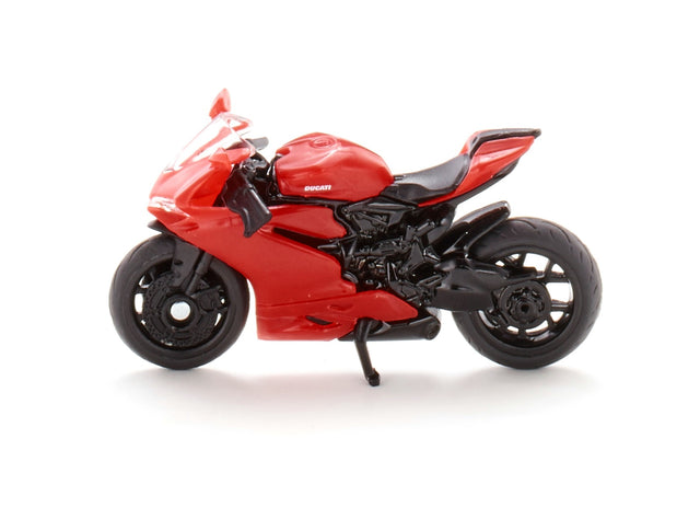 xe-ducati-panigale-1299-1385-02