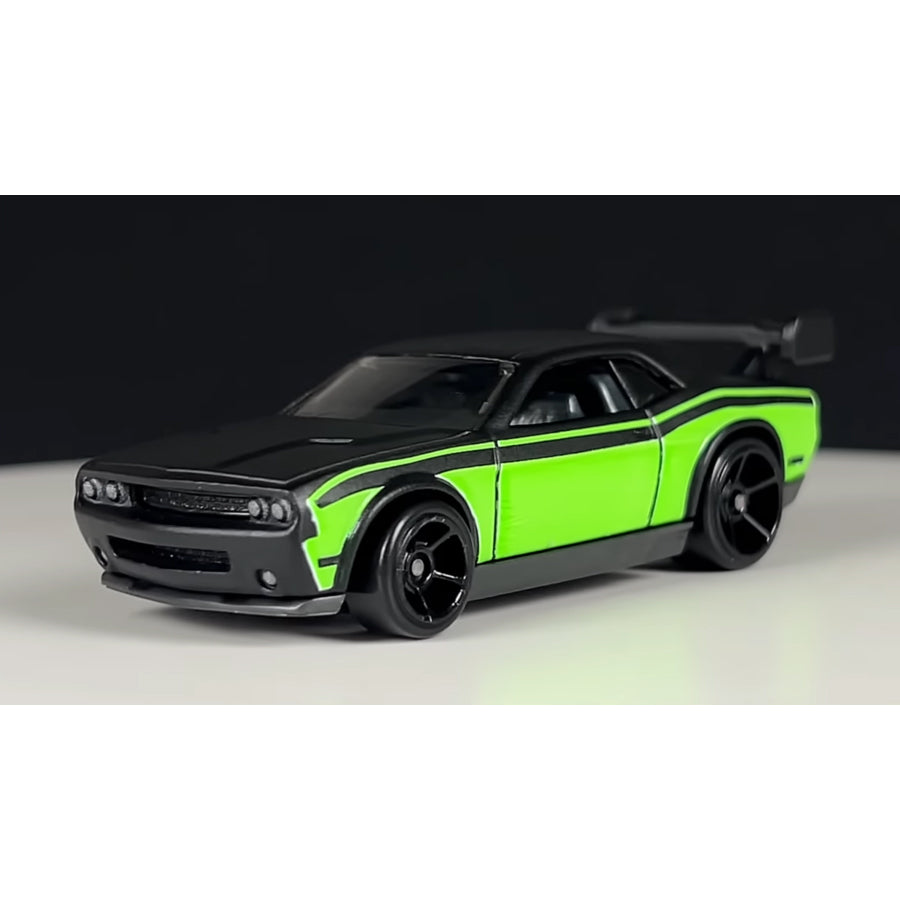 Siêu xe Fast & Furious DODGE CHALLENGER DRIFT CAR HOT WHEELS HNR88