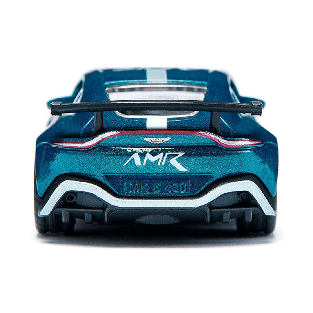 xe-aston-martin-vantage-gt4-1577-06